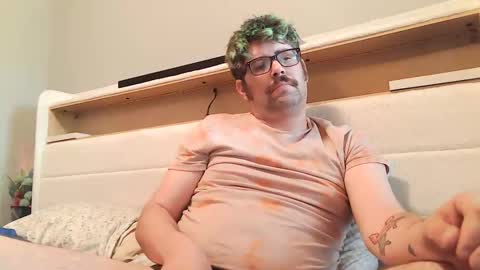 snackonzach online show from June 7, 12:27 am