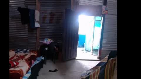 snakeguy08 online show from April 28, 12:20 pm