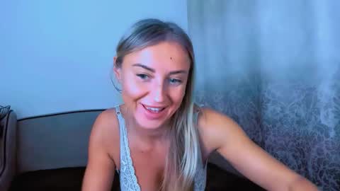 Sneja online show from November 23, 1:31 pm