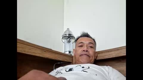 snickyjoe170 online show from May 18, 6:41 am