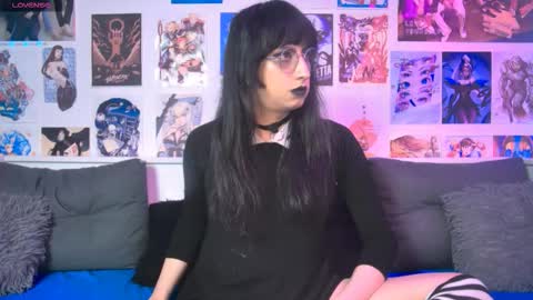 Snow and Bubble online show from November 1, 4:50 pm