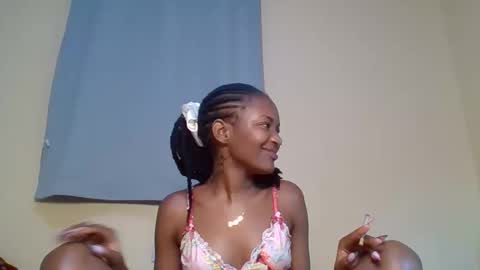 Snowie eyes online show from November 23, 11:58 pm