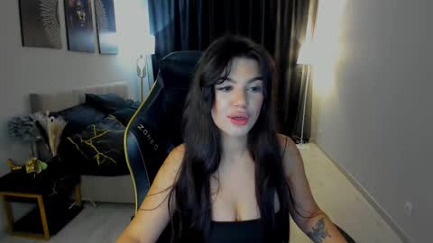 snowingwinter online show from September 9, 7:47 pm