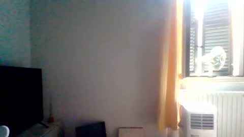 sobigfromitaly online show from July 1, 9:18 am