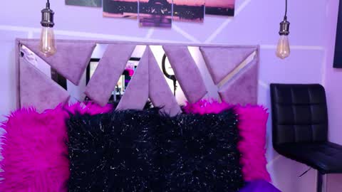 Sofi Noa online show from November 5, 11:45 am