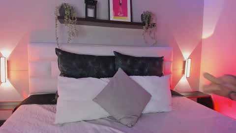 sofi_sp online show from February 27, 11:58 am