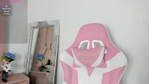 SOFIA online show from April 18, 7:58 pm