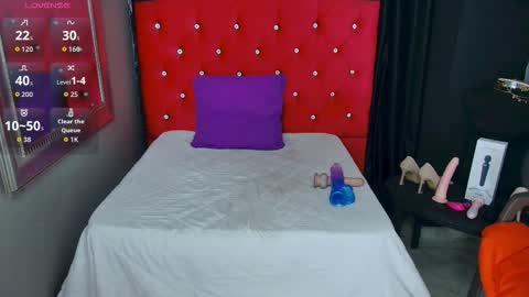 Miss Sofi online show from October 31, 12:16 pm