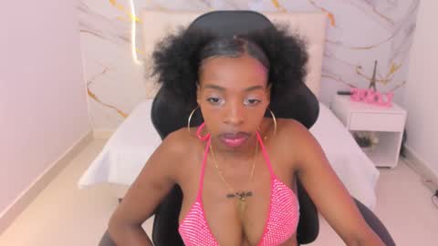 sofia_echeverri online show from February 11, 8:56 pm