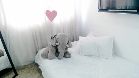 Snapshot of sofia_erotic chatting on February 16, 6:10 pm sofia Ill be back on Tuesday June 4. online show from February 16, 6:10 pm