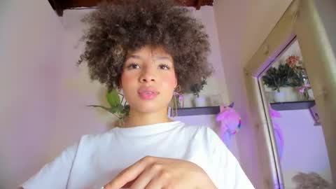 S O F I A  online show from March 16, 6:45 pm