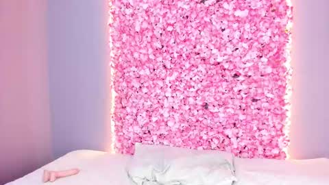 Snapshot of sofia_riveraa chatting on February 11, 7:48 pm SOFIA online show from February 11, 7:48 pm