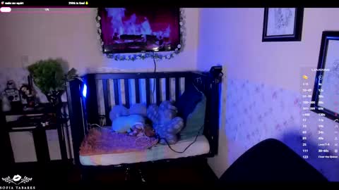 Snapshot of sofia_tabares chatting on March 2, 12:43 pm Demi Sofia online show from March 2, 12:43 pm