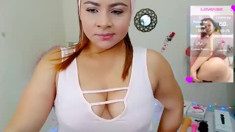 Snapshot of sofia_valeriaa chatting on February 22, 10:20 pm sofia online show from February 22, 10:20 pm