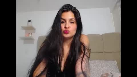 sofiabanks_ online show from April 11, 2:27 am
