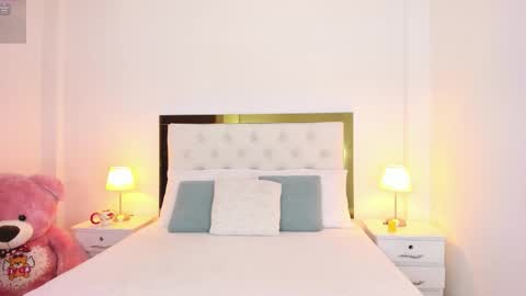 Sara online show from February 2, 3:15 am