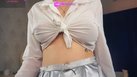 Hi My name is Sofia Welcome to my room Please thumbs up - its important online show from November 16, 6:37 am