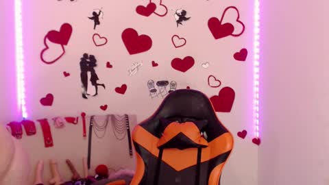 Snapshot of sofiacurvy_ chatting on October 26, 10:31 pm Sofia online show from October 26, 10:31 pm