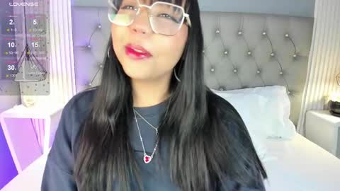 Snapshot of sofiadanss chatting on September 18, 11:36 am Sofia online show from September 18, 11:36 am
