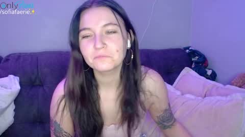 sofiafaerie online show from December 29, 7:00 pm