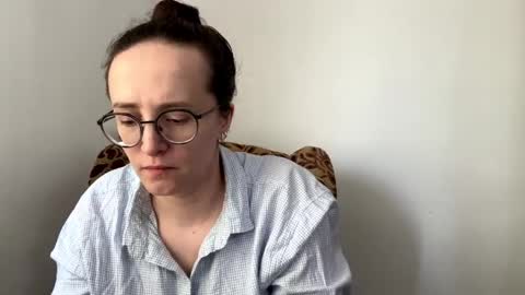 Sofia online show from April 2, 2:13 pm