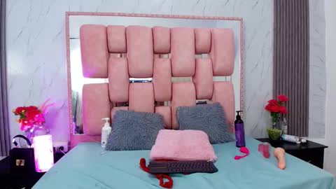 Snapshot of sofiasommers chatting on October 11, 10:24 pm Sofia Sommers online show from October 11, 10:24 pm