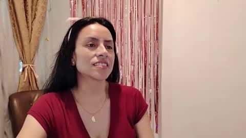 Snapshot of sofibelladelavega chatting on September 24, 4:14 pm Sofi Bella online show from September 24, 4:14 pm