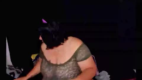 Vicky  online show from March 12, 10:52 am