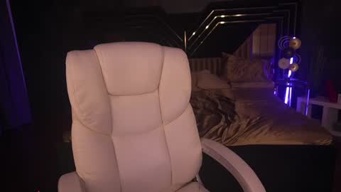 Sofie online show from January 22, 4:55 am