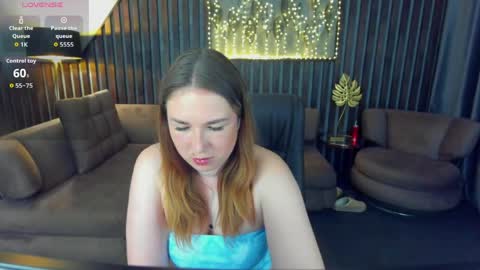 sofii_darling online show from May 12, 6:06 pm