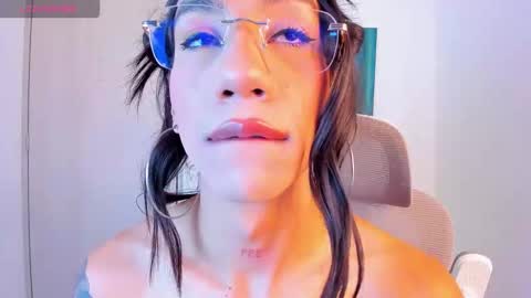 Sofi online show from February 24, 3:15 pm