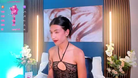 Snapshot of sofiia_grey_ chatting on February 24, 4:04 pm Sofi online show from February 24, 4:04 pm