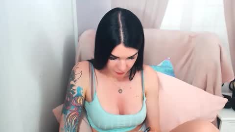 sofiiadream online show from February 25, 1:09 am