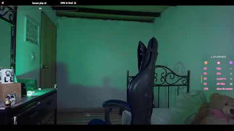 Demi Sofia online show from March 1, 9:08 pm