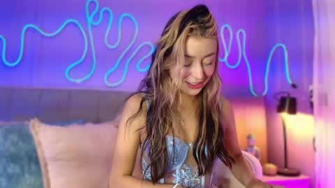 Sofi online show from May 20, 12:22 pm