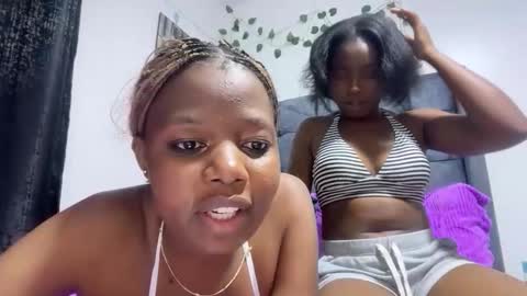 soft_nicole online show from February 7, 7:28 pm