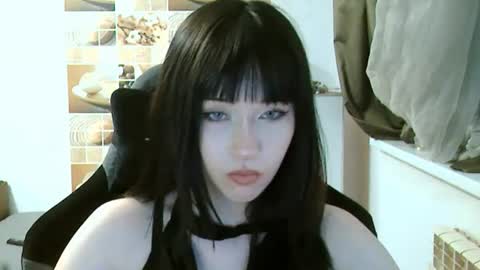 Eva online show from June 9, 6:18 pm