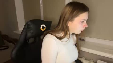 Anna online show from March 22, 6:34 pm