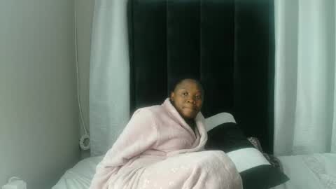 softpussydiva online show from May 26, 11:11 pm