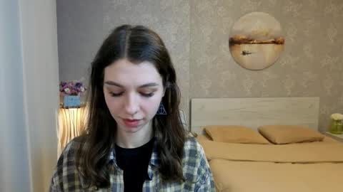 Kelly online show from April 21, 3:19 pm