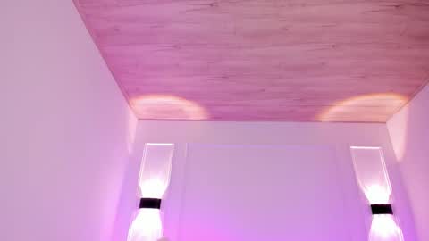   online show from March 1, 6:39 am