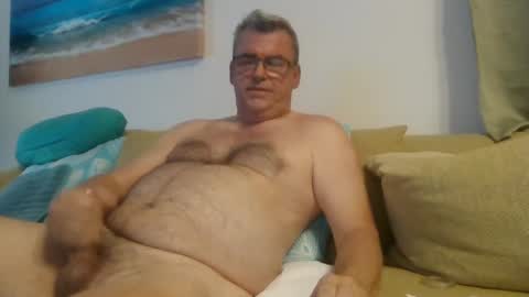 Snapshot of soldierdoc chatting on October 9, 10:59 pm soldierdoc online show from October 9, 10:59 pm