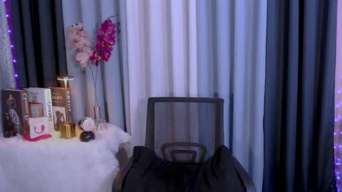 solen_304 online show from February 7, 11:08 pm