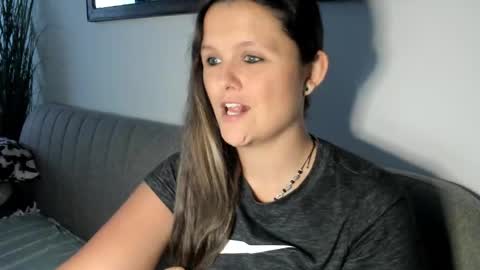 SomeonesDay online show from November 23, 6:55 am