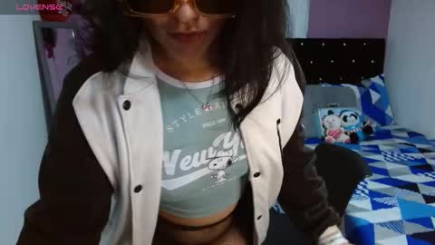 Snapshot of soniahardass chatting on March 4, 12:22 pm soniahardass online show from March 4, 12:22 pm