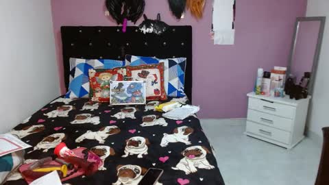 soniaplayass online show from December 16, 9:20 pm