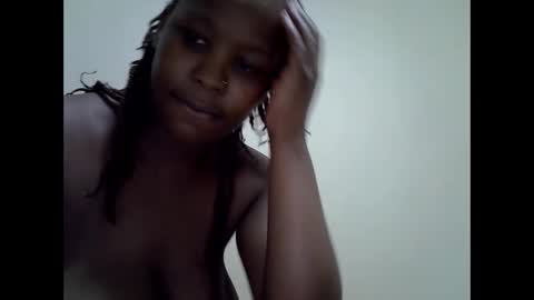 sonnia02 online show from March 16, 12:25 am