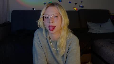 Sonya Blade online show from June 1, 10:55 pm