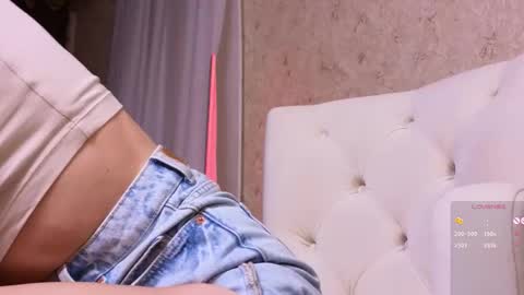 Sophia online show from March 1, 1:43 am