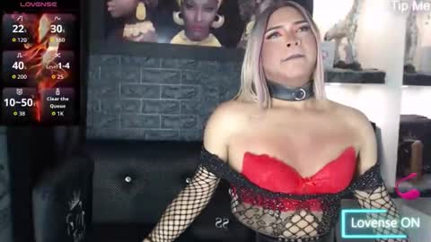 sophia_hott01 online show from February 10, 12:19 pm